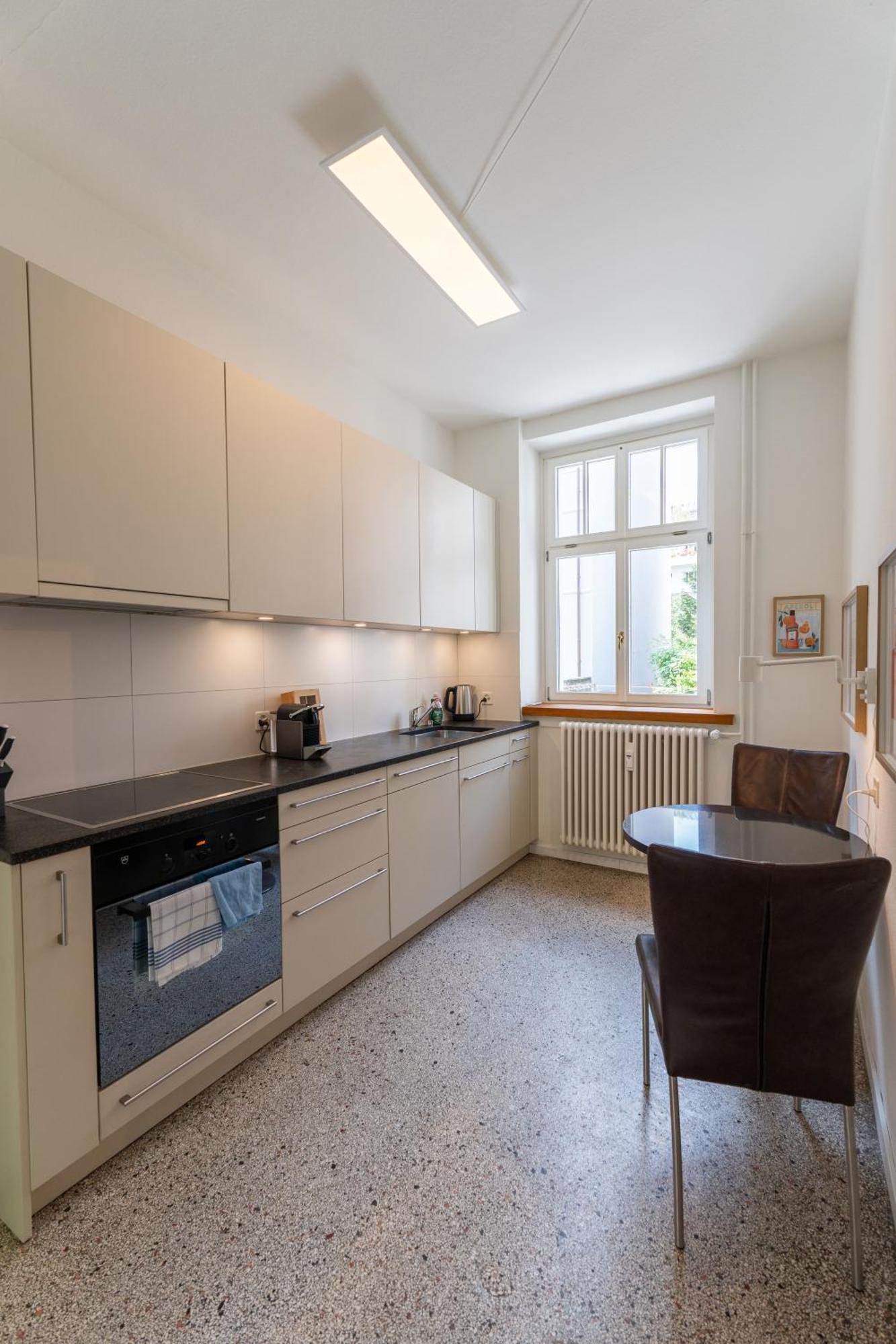 Charmante Altbauwohnung Am Rhein Basel