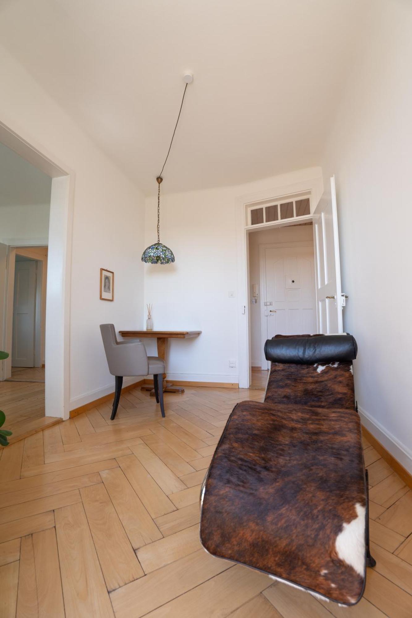 Charmante Altbauwohnung Am Rhein Apartment *
