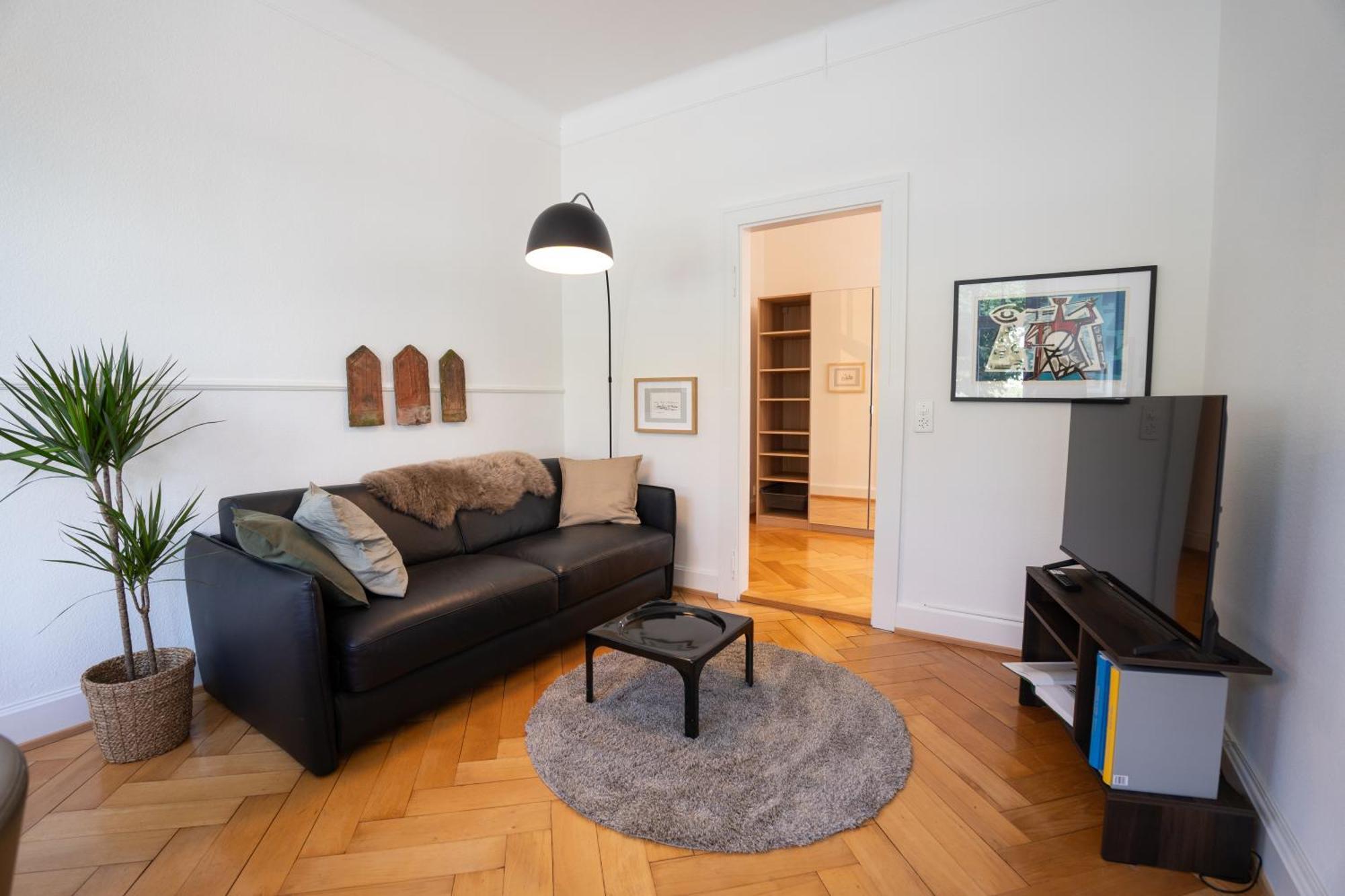 Apartment Charmante Altbauwohnung Am Rhein Basel